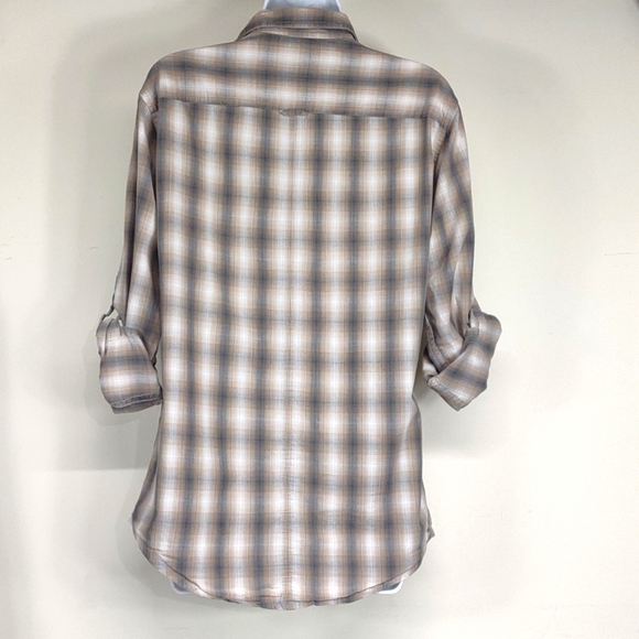 J. Ferrar Small Modern fit button down Tan Gray & white plaid long sleeved Top - Picture 6 of 9